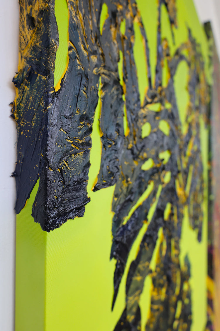 
Monstera on Green by Dominic Virtosu: original work, 130x100cm / 51.18x39.3 in, oil and spray paint on canvas, 2022 (view 2)