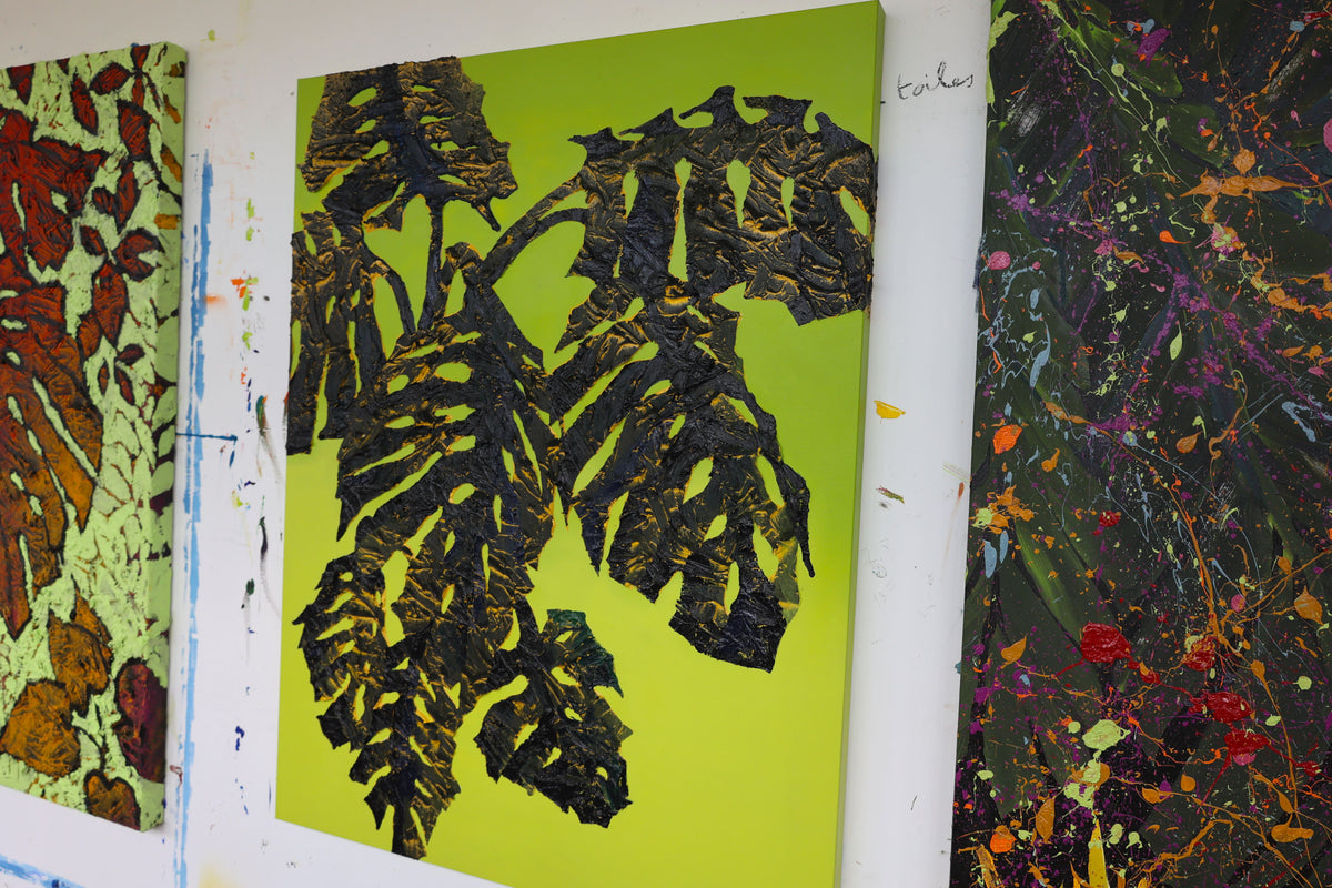 
Monstera on Green by Dominic Virtosu: original work, 130x100cm / 51.18x39.3 in, oil and spray paint on canvas, 2022 (view 10)