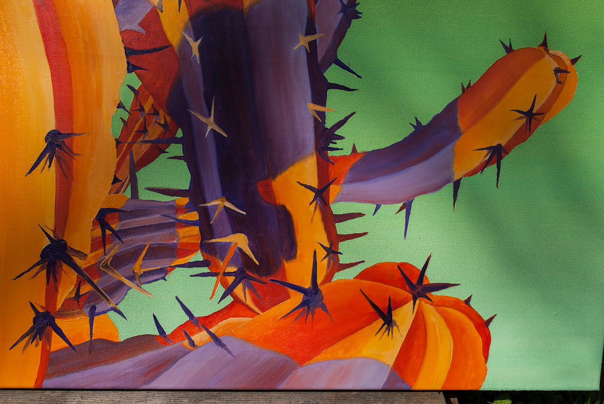 
Orange Beauty on Green - Shadow close-up