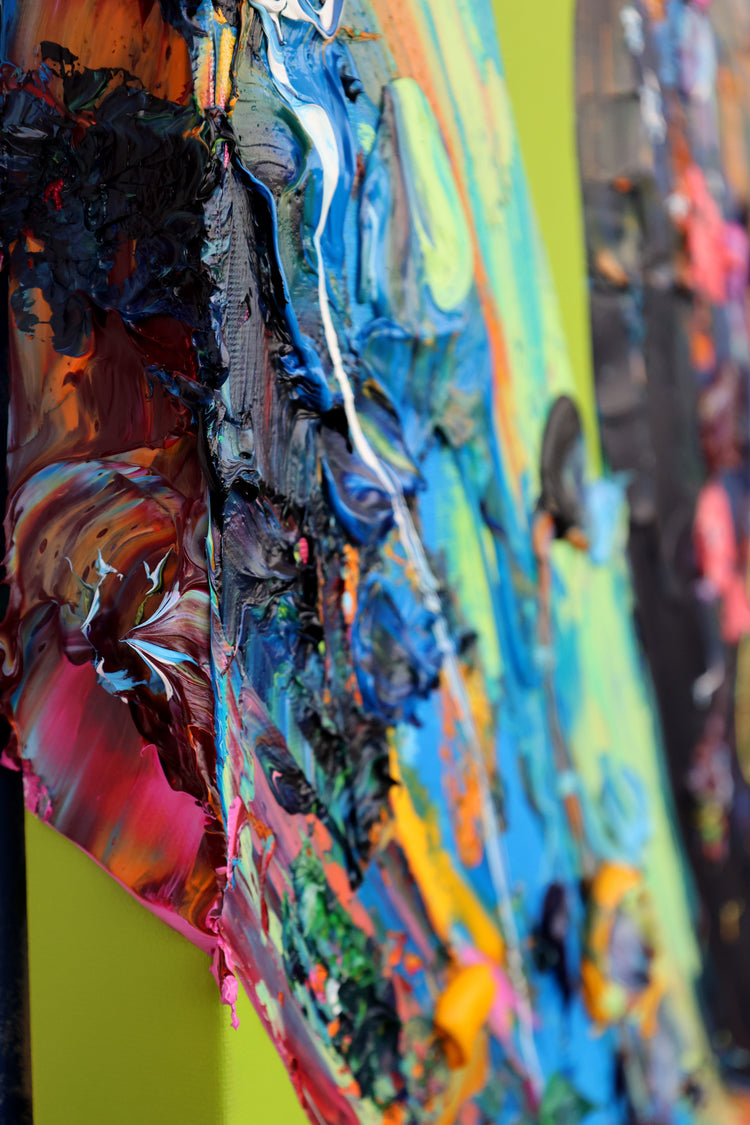 
Succulent Giant by Dominic Virtosu: original work, 180x150cm / 70.8x59.5 in, oil and spray paint on canvas, 2022 (view 19)
